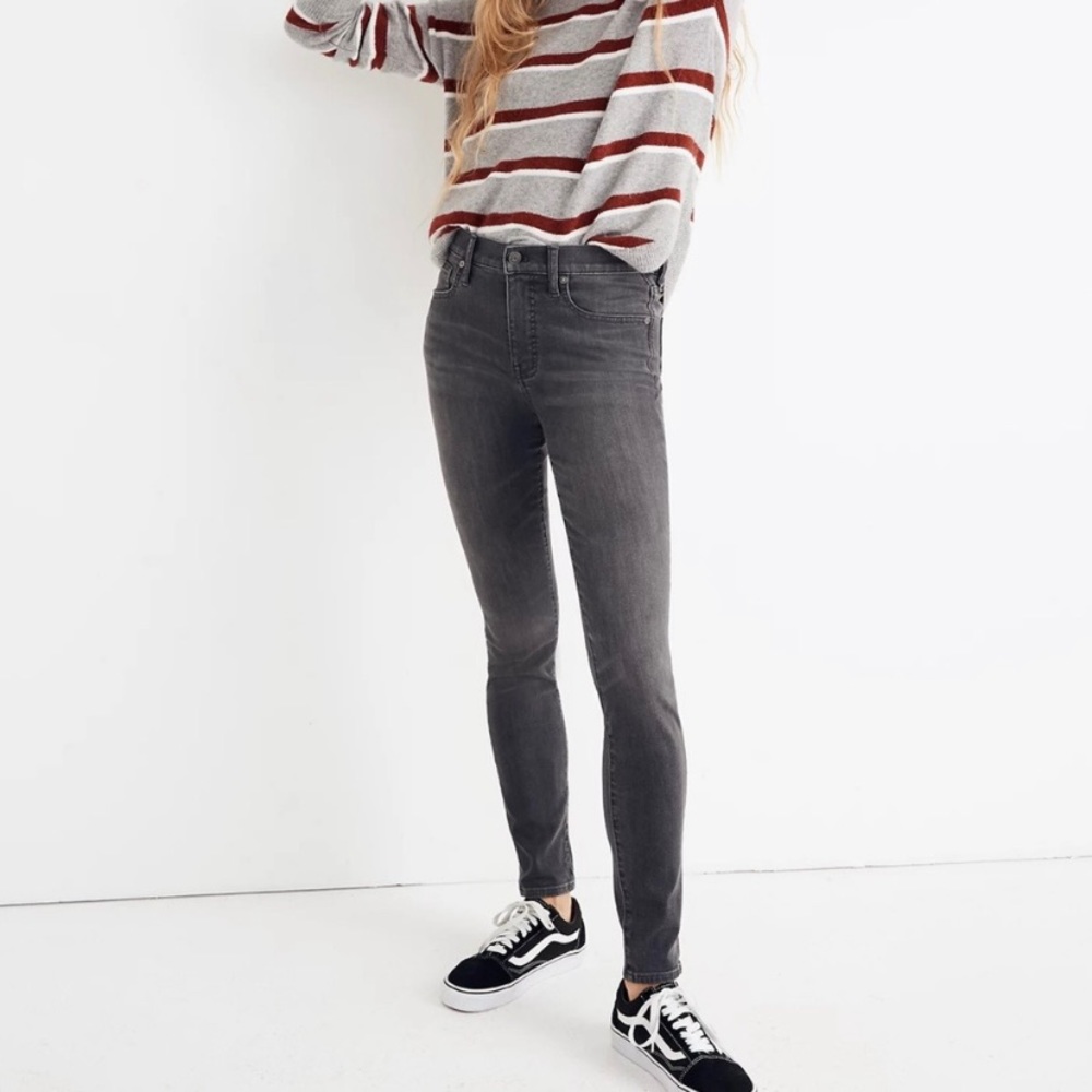 Madewell 9” High Riser Skinny Skinny Jeans in Gray